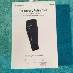 Therabody RecoveryPulse Calf Device - Black - Medium